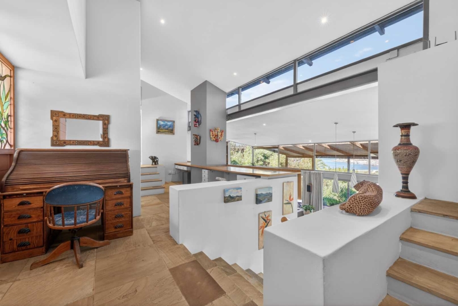 4 Bedroom Property for Sale in Berg En Dal Western Cape